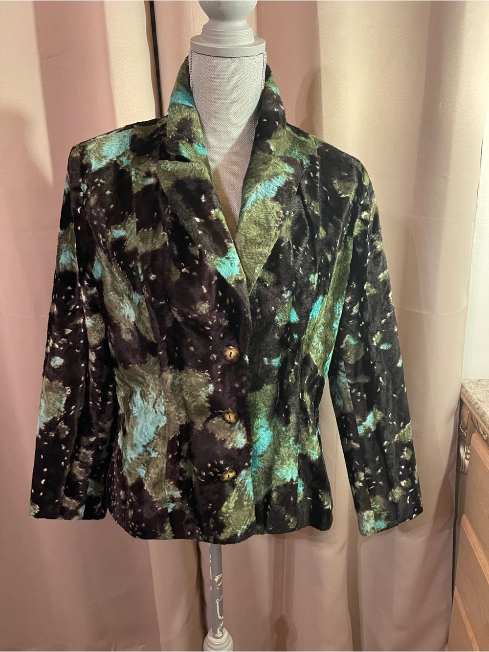 Robert Kitchen Blazer Size M – Black, White, Green & Turquoise Faux-Fur Look